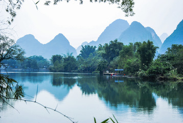 关于国家富强而奋斗杰出人物故事的手抄报 童话故事的手抄报