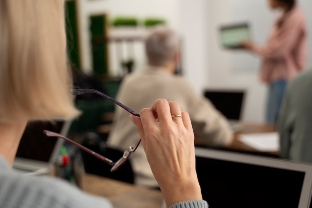 如何用60分钟讲解汽车基础知识？